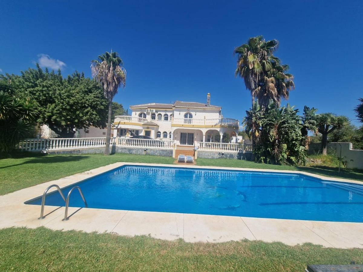 Mmh Churriana Villa Málaga